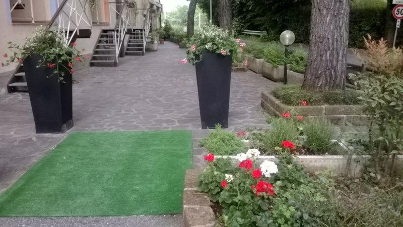 Hotel La Passeggiata Десенцано дел Гарда Екстериор снимка