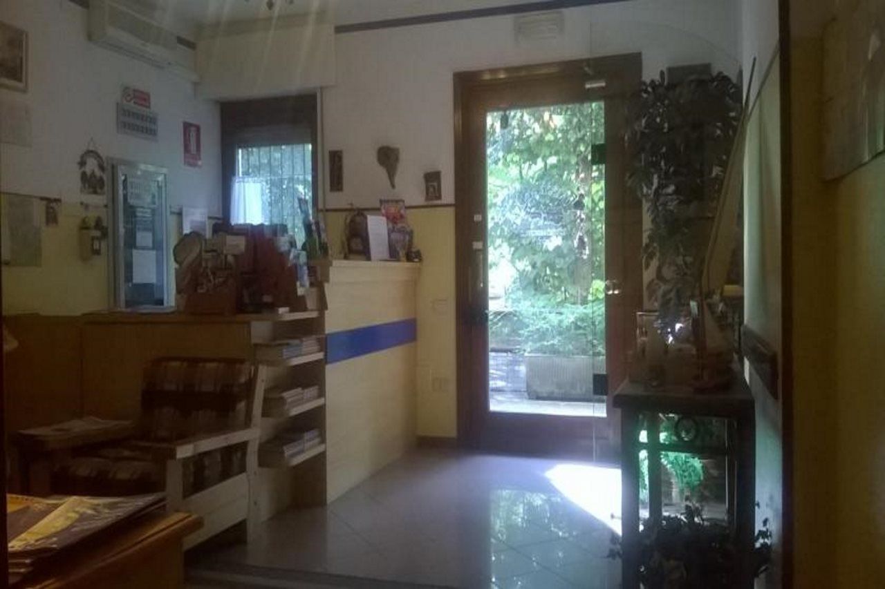 Hotel La Passeggiata Десенцано дел Гарда Екстериор снимка