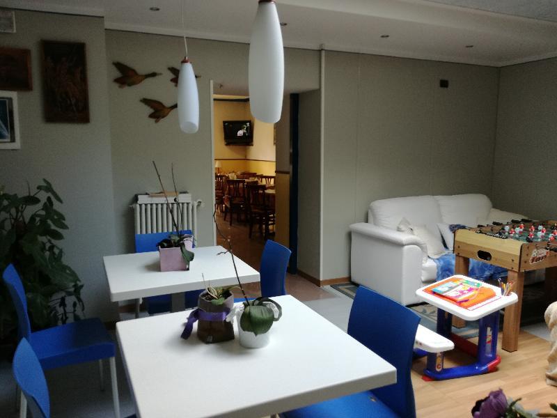 Hotel La Passeggiata Десенцано дел Гарда Екстериор снимка